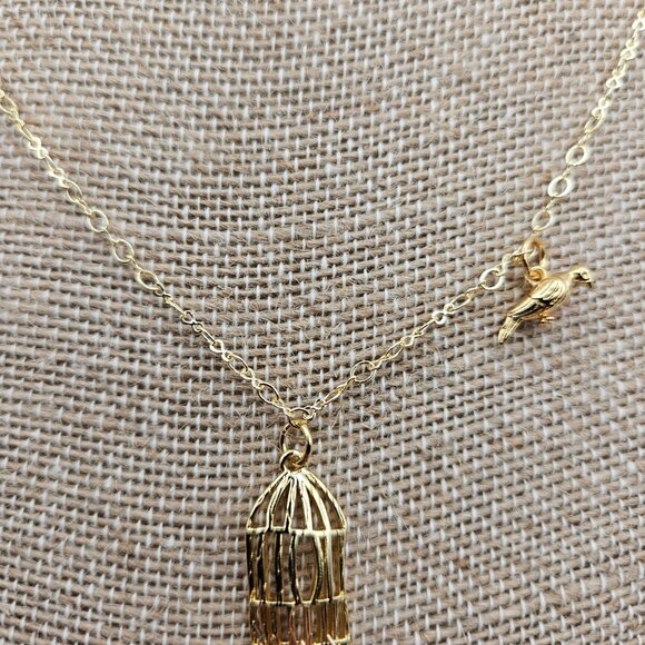 (NWT) 14k GF Caged Bird Flies Free Dainty Chain Necklace Handmade Vintage - Picture 12 of 16